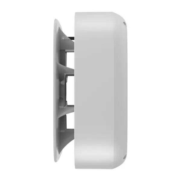 Zijaanzicht van de Ajax FireProtect 2 AC in het wit: 54 mm diep, met de luchtinlaten voor de rookkamer